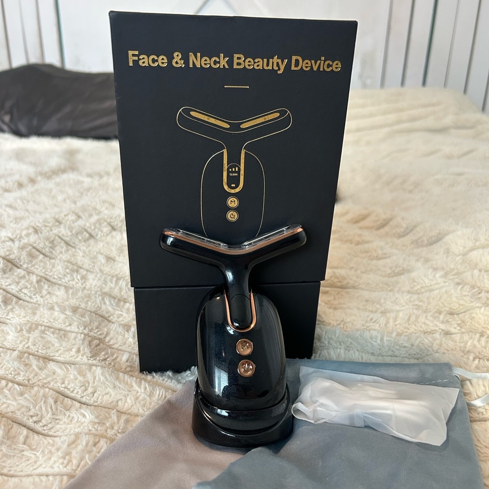 New Face & Neck Beauty Device